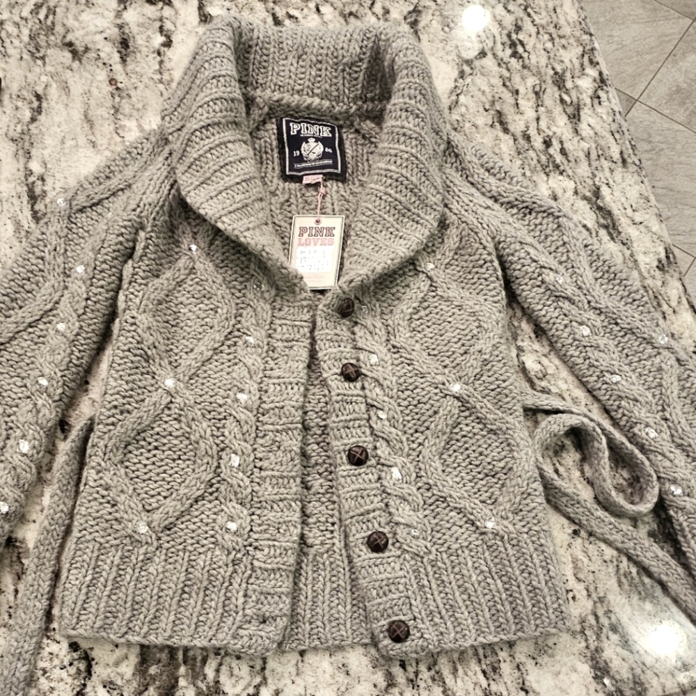 Pink handknit sweater XS Grey